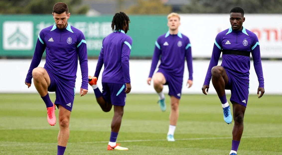 Raphinha's Muscle Scare: From Getafe to El Clásico, Barcelona's Four-Match Load Puzzle Raphinha's Muscle Scare: From Getafe to El Clásico, Barcelona's Four-Match Load Puzzle